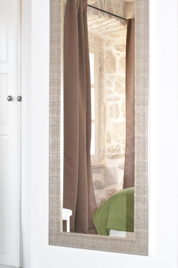 Apartman Charming Stone House In Old Town