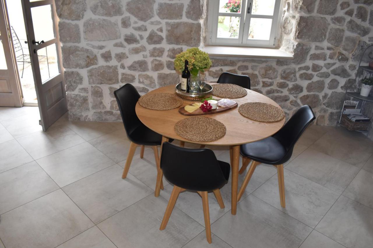 Charming Stone House In Old Town *